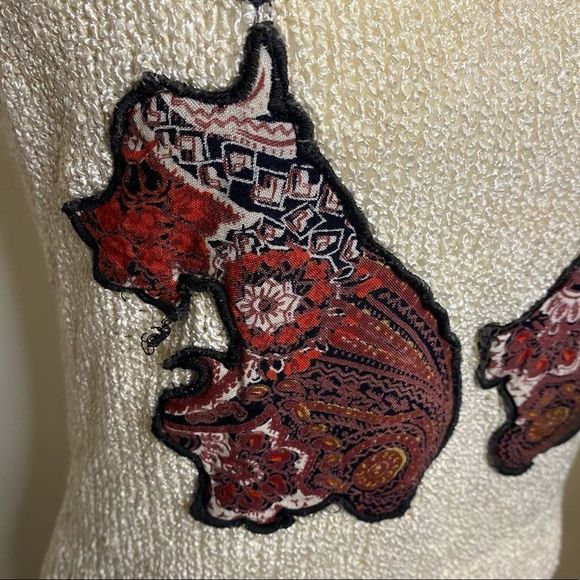 Cropped Knit Sweater - Picture 7 of 8